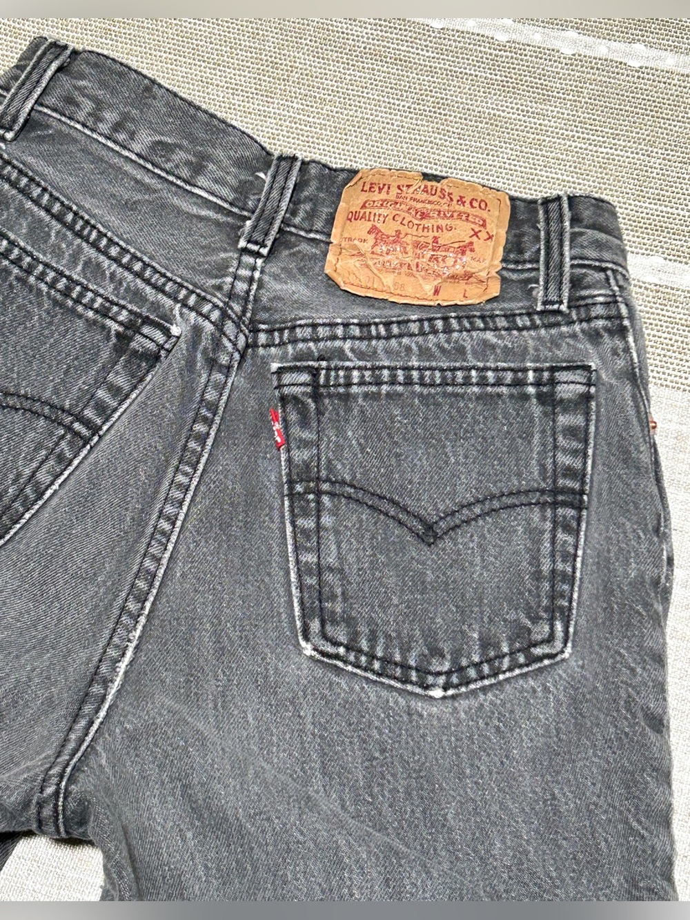 Levi's Men's Gray Washed Denim Jeans